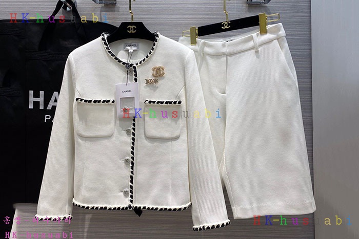 NEW 샤넬 상하의셋트 신상 C 585590