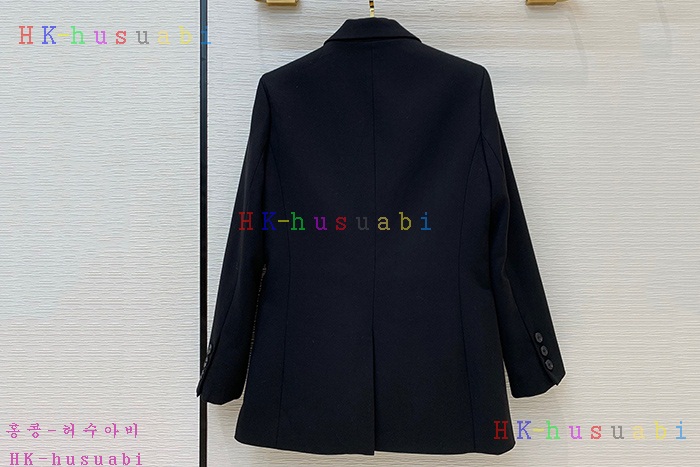 NEW 펜디 자켓 신상 FD 2583369