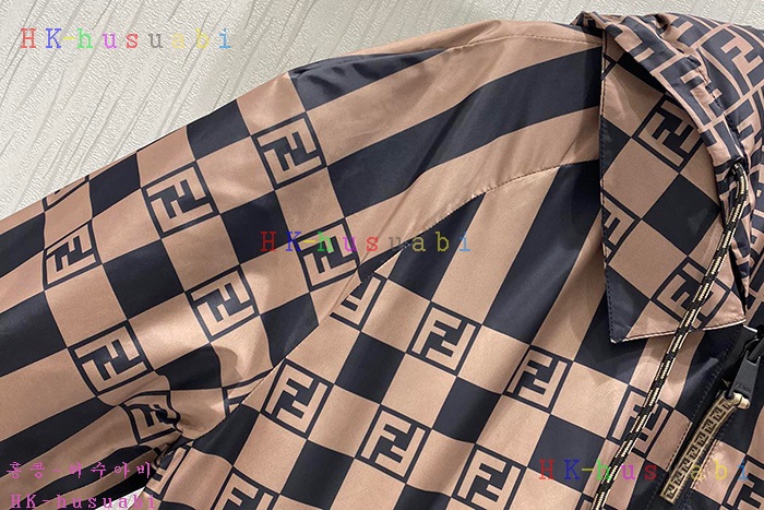NEW 펜디 바람막이 신상 FD 2583362