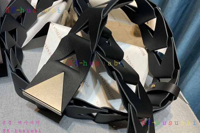 NEW 보테가베네타 벨트 신상 BV 522220