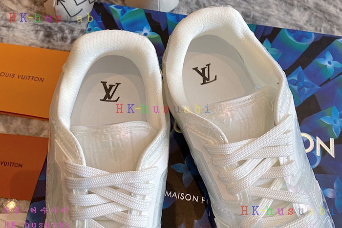 NEW 루이비통 신발 신상 LV 555424