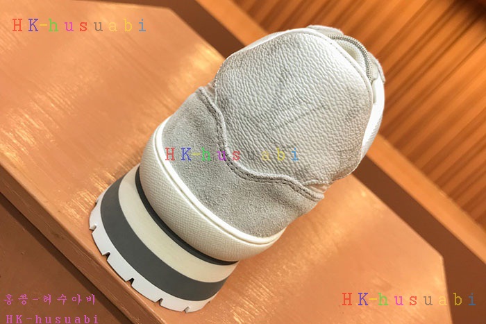 NEW 루이비통 신발 신상 LV 555428