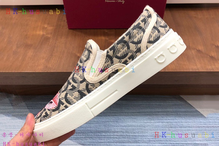 NEW 페라가모 신발 신상 F 4299573