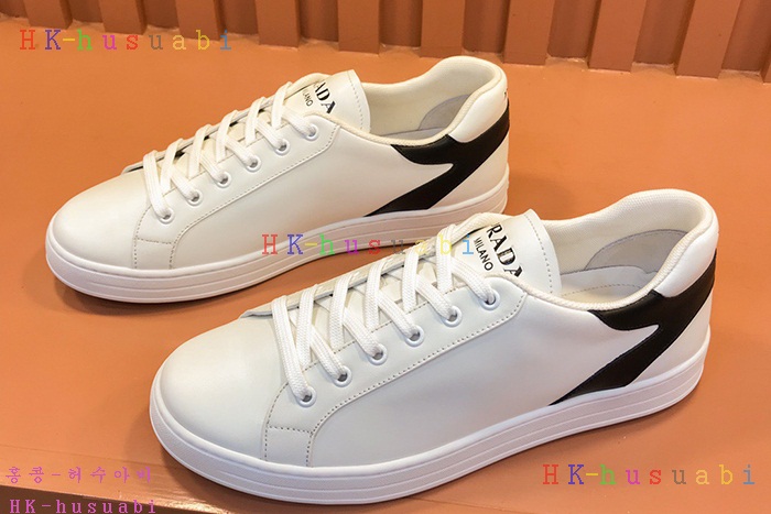 NEW 프라다 스니커즈 신상 P 424460