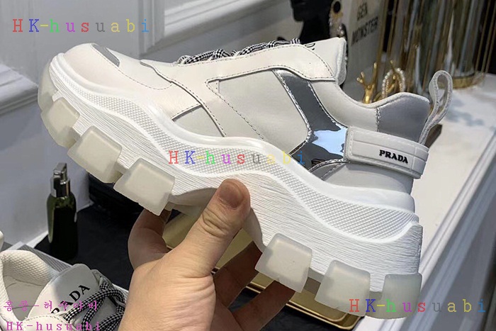 NEW 프라다 스니커즈 신상 P 424463