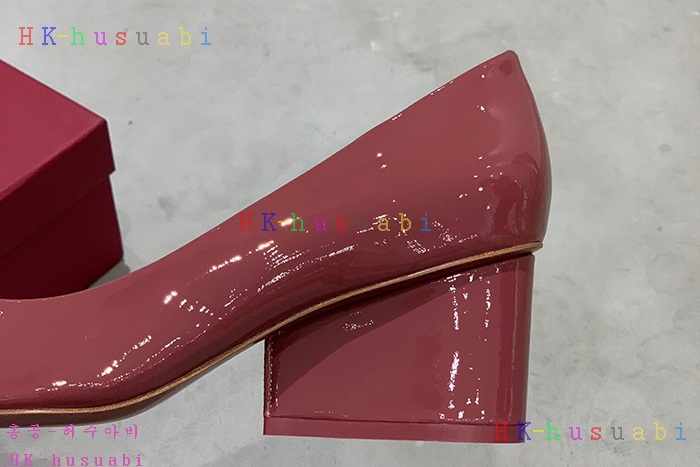 NEW 페라가모  신발 신상 F 724555