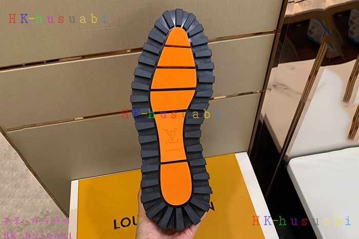 NEW 루이비통 신발 신상 LV 724122