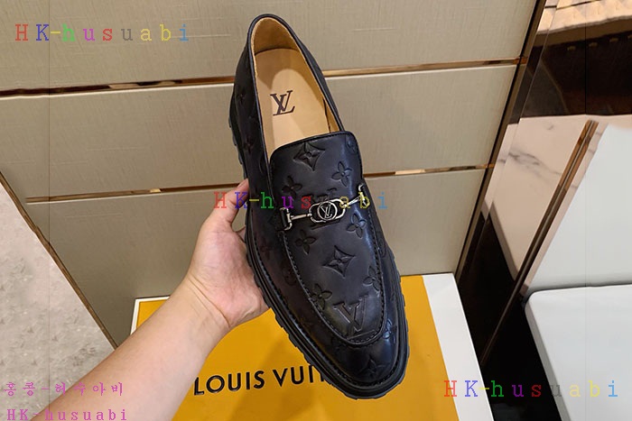 NEW 루이비통 신발 신상 LV 724125