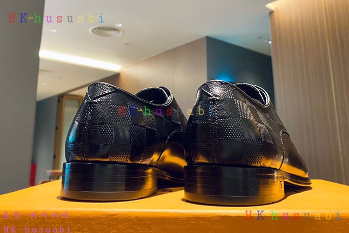 NEW 루이비통 신발 신상 LV 724131