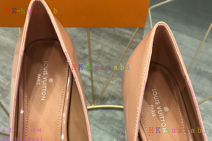 NEW 루이비통 신발 신상 LV 724144