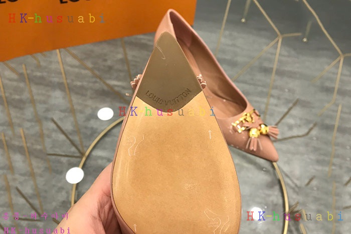 NEW 루이비통 신발 신상 LV 724144