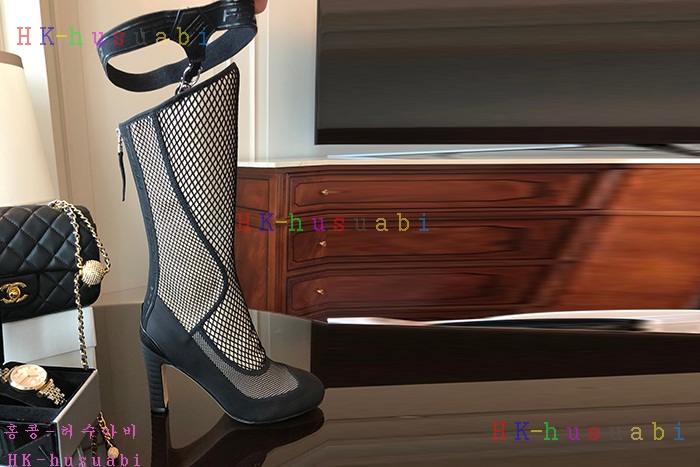 NEW 펜디 부츠 신상 FD 9272225