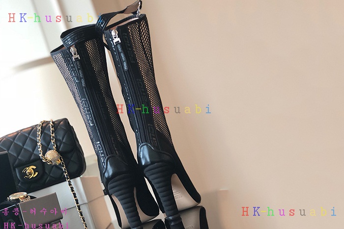 NEW 펜디 부츠 신상 FD 9272225