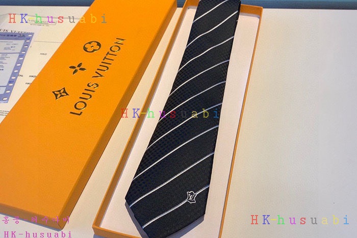 NEW 루이비통 넥타이 신상 LV 757451