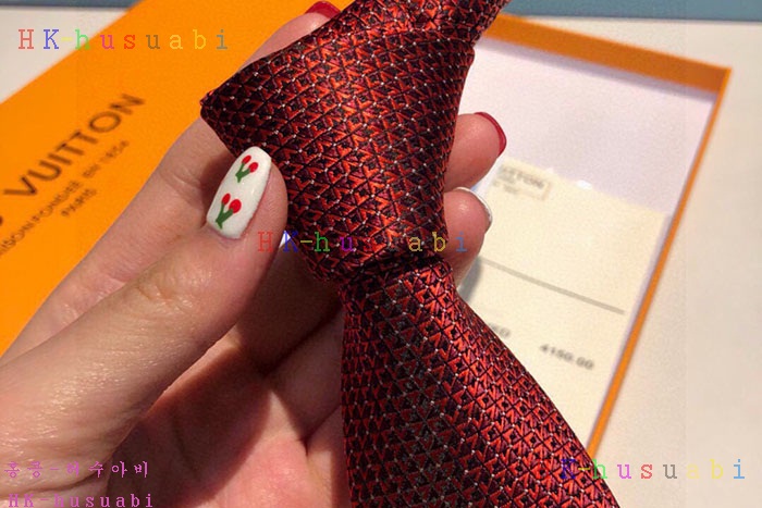 NEW 루이비통 넥타이 신상 LV 757456