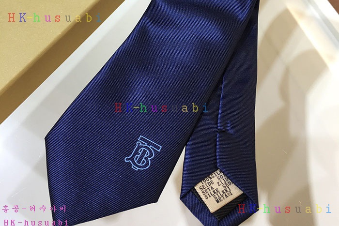 NEW 버버리 넥타이 신상 BB 724110