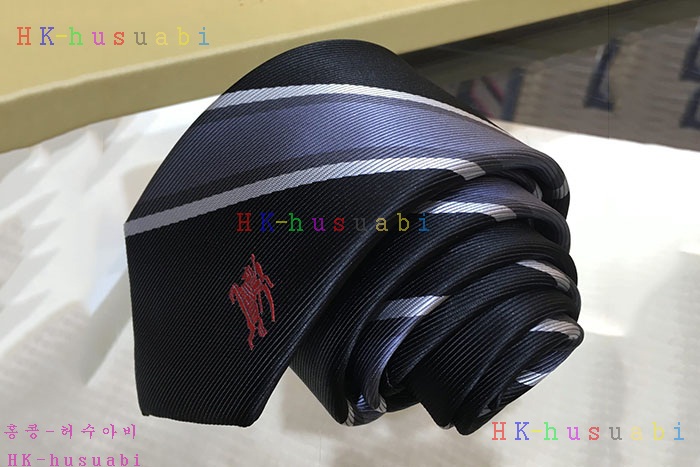 NEW 버버리 넥타이 신상 BB 724115