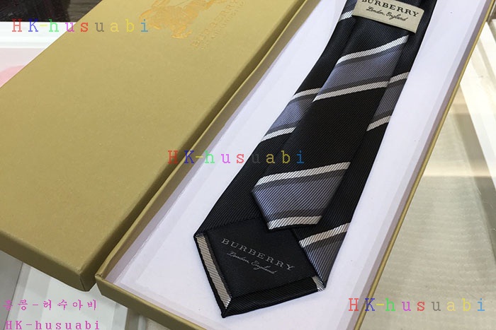 NEW 버버리 넥타이 신상 BB 724115