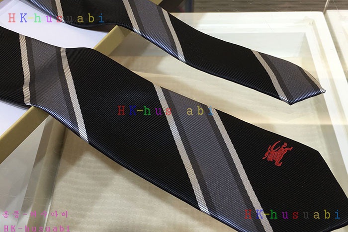 NEW 버버리 넥타이 신상 BB 724115
