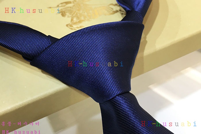 NEW 버버리 넥타이 신상 BB 724110