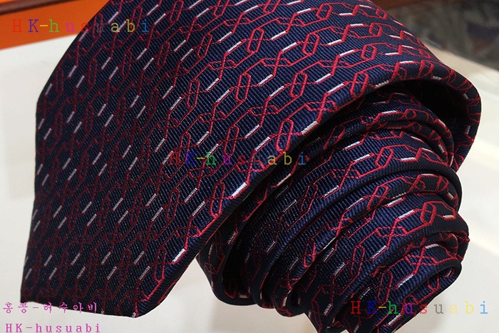 NEW 에르메스 넥타이 신상 H428020