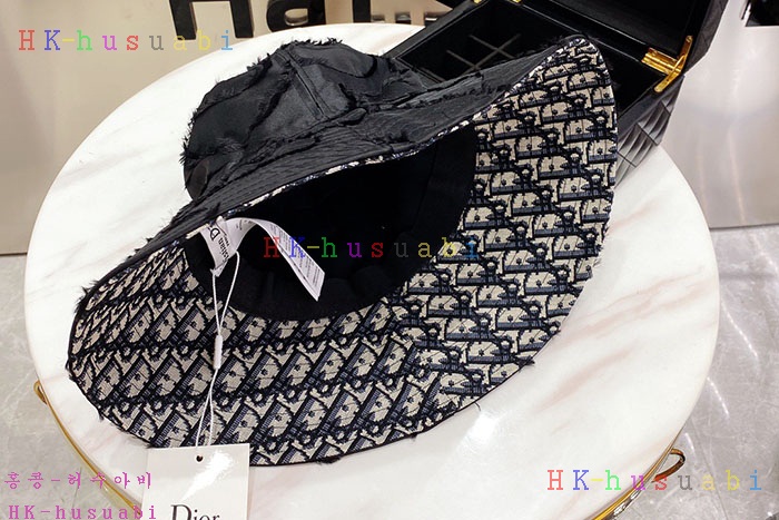 NEW 디올 모자 신상 DR 727013