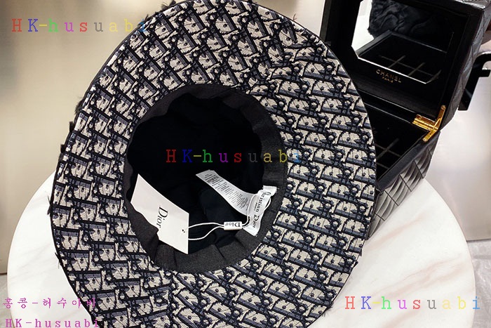NEW 디올 모자 신상 DR 727013