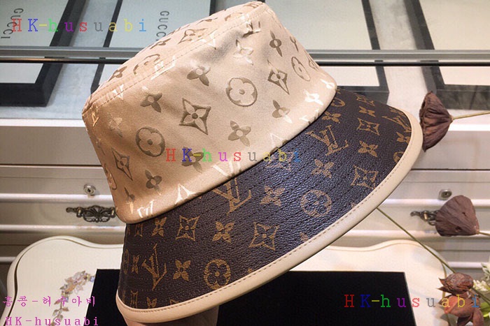 NEW 루이비통 모자 신상 LV 955537