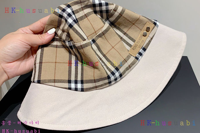 NEW 버버리 모자 신상 BB8572113