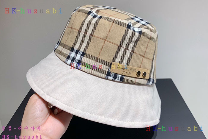 NEW 버버리 모자 신상 BB8572113