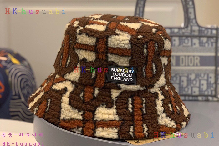 NEW 버버리 모자 신상 BB8572119