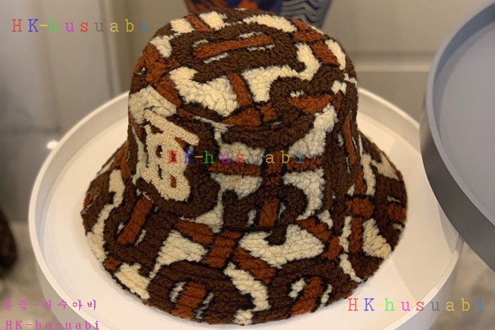 NEW 버버리 모자 신상 BB8572119