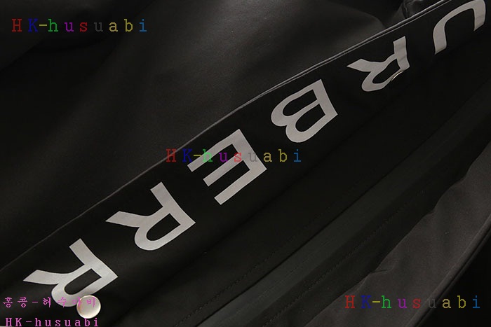 NEW 버버리 패딩 신상 BB 952425