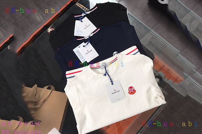 NEW 몽클레어 맨투맨 신상 M342700