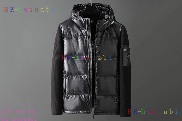 NEW 프라다 패딩 신상 P 927550
