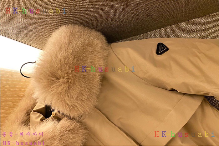 NEW 프라다 패딩 신상 P952255