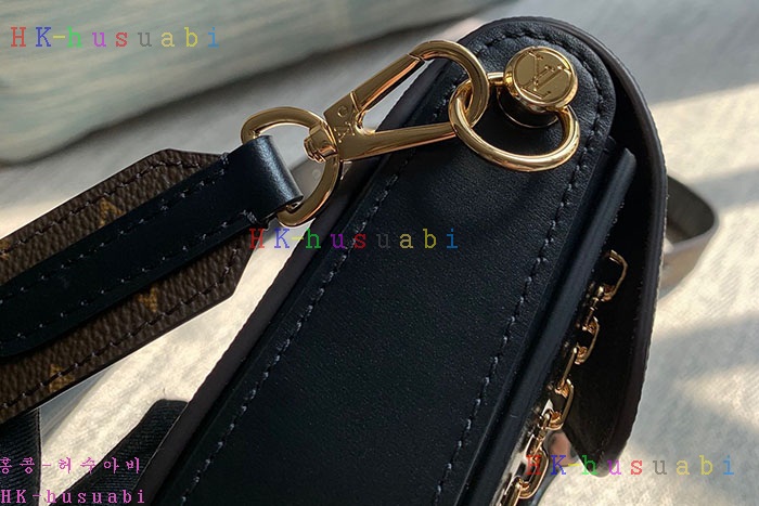 ★미러급★루이비통 네오 생 클라우드 M45559
