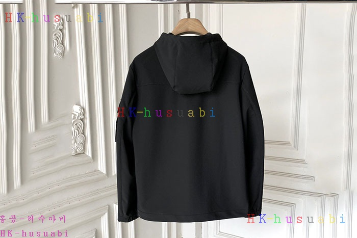 NEW 프라다 바람막이 신상 P 572220