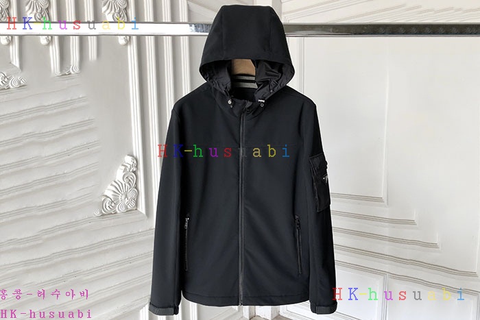 NEW 프라다 바람막이 신상 P 572220