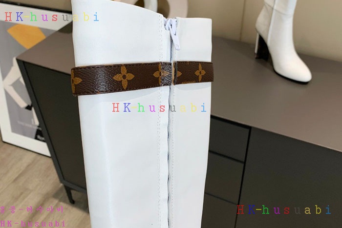 NEW 루이비통 신발 신상 LV 529331