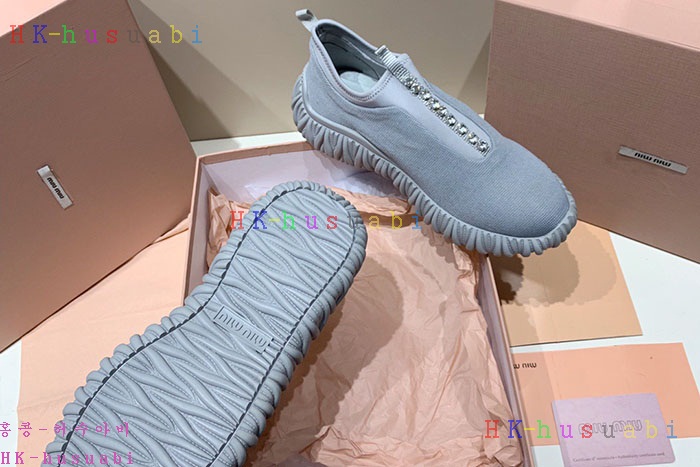 NEW 미우미우 신발 신상 M 4236225