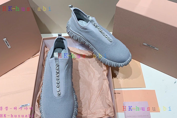 NEW 미우미우 신발 신상 M 4236225