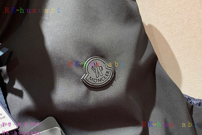NEW 몽클레어 패딩조끼 신상 M 725801