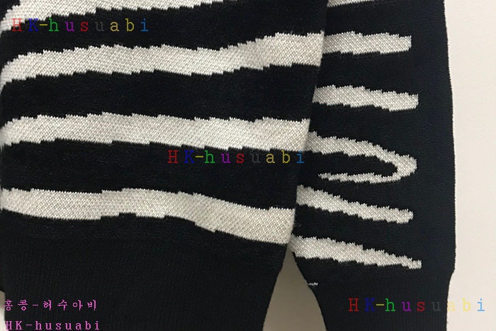 NEW 버버리 니트 신상 BB 7272439