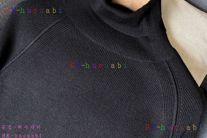NEW 스톤 아일랜드 니트 신상 ST 427224