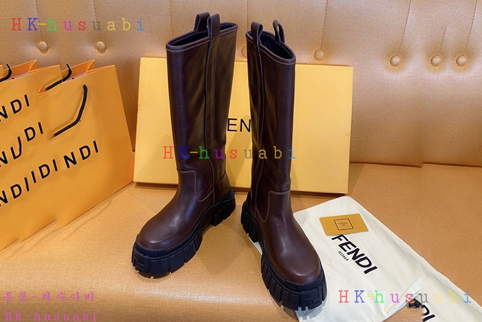 NEW 펜디 부츠 신상 FD 9572252