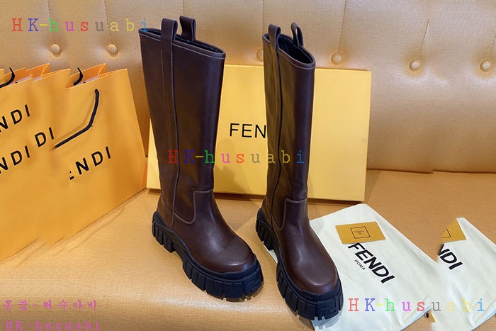 NEW 펜디 부츠 신상 FD 9572252