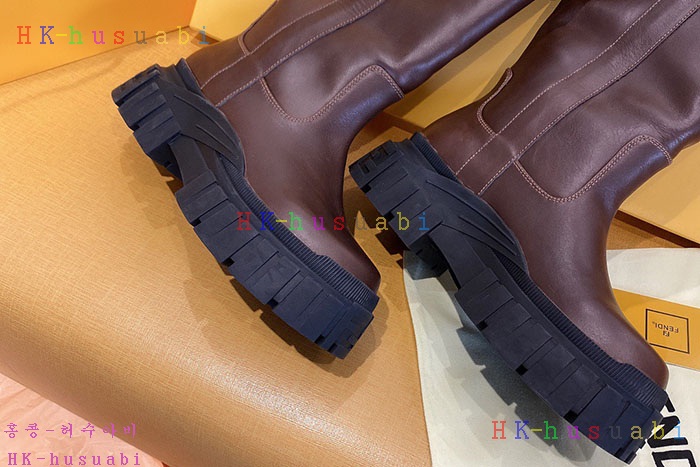 NEW 펜디 부츠 신상 FD 9572252