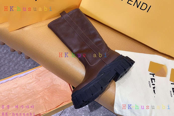 NEW 펜디 부츠 신상 FD 9572252