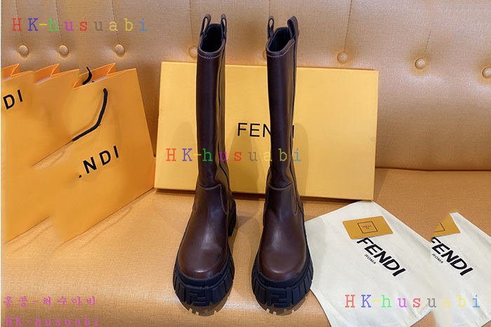NEW 펜디 부츠 신상 FD 9572252